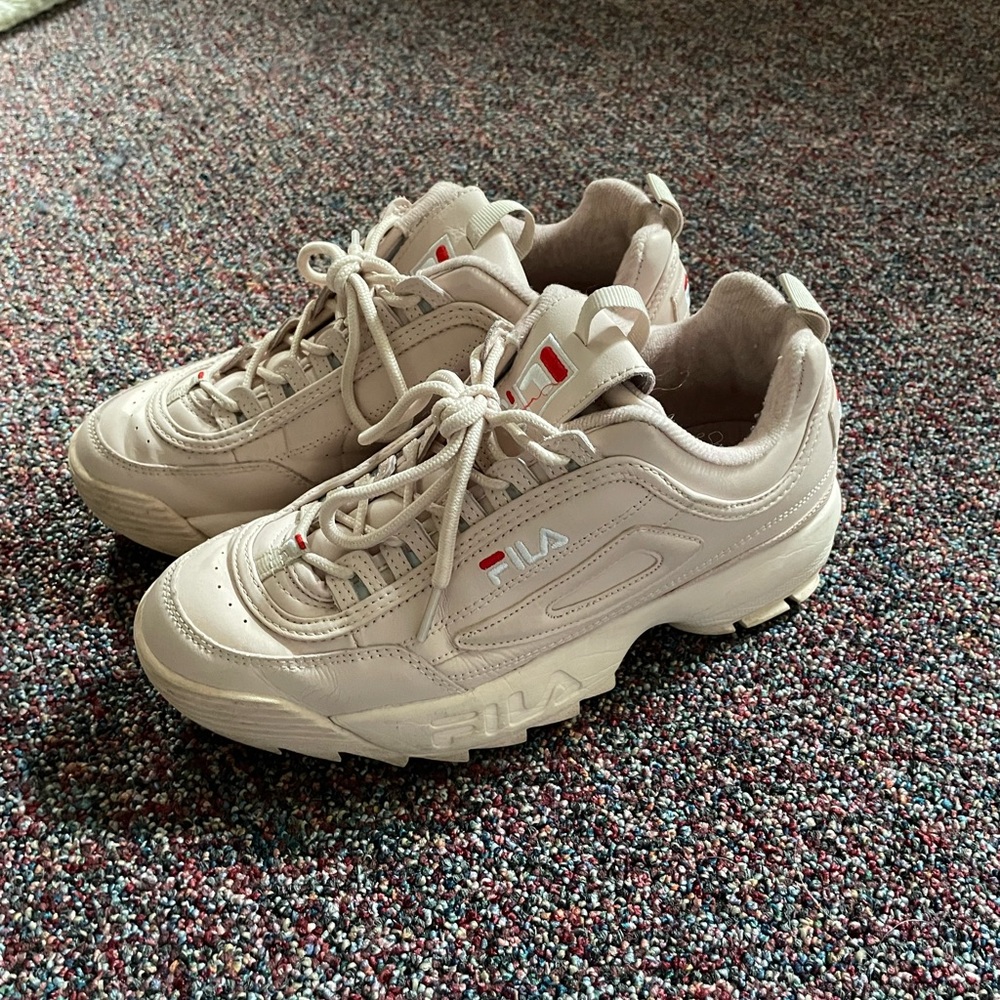 Fila tennis shoes